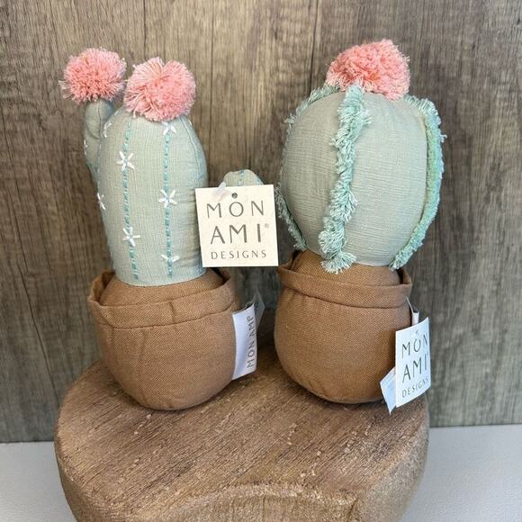 Mon Ami Cactus Shelf Sitter Set NEW!  FAST SHIP Gift - Picture 1 of 9